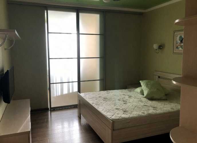 Дава се под наем Двустаен апартамент в Пловдив, Гагарин - 58 кв.м за 306 € - Снимка #1