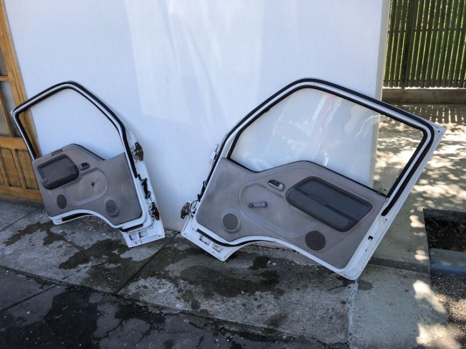 usa fata dreapta KiA K2500 K2700 model pana in 2004