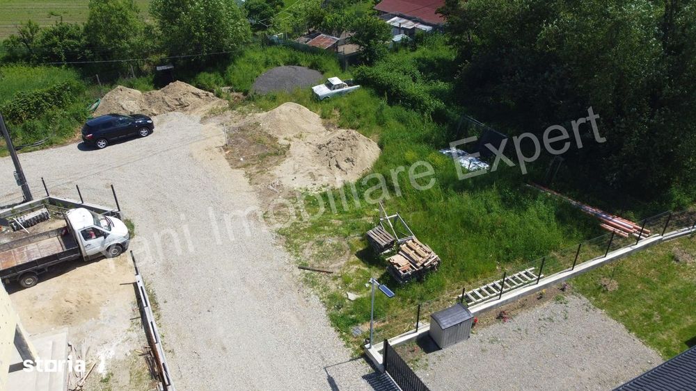 Teren 274 mp de vânzare în Curtea de Argeș.