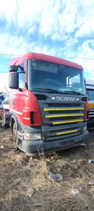 Dezmembram Scania ( R L P G E3 E4 E5 )