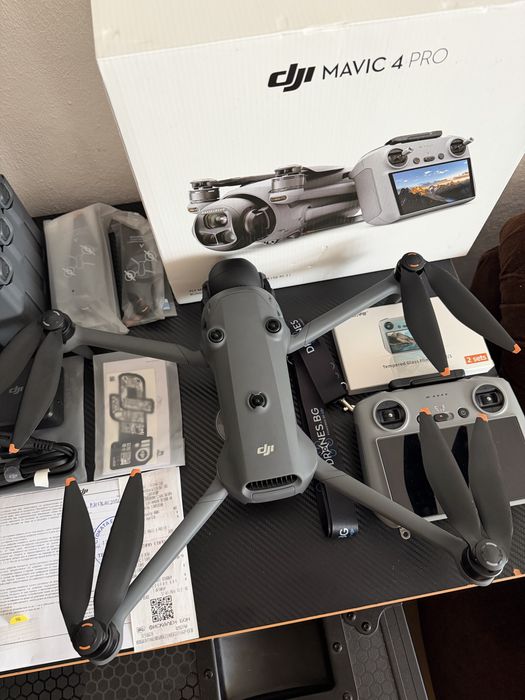 Дрон DJI Mavic 4 Pro