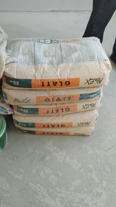 Продам Gladd гипсовую шпаклёвку для стен недорогоо