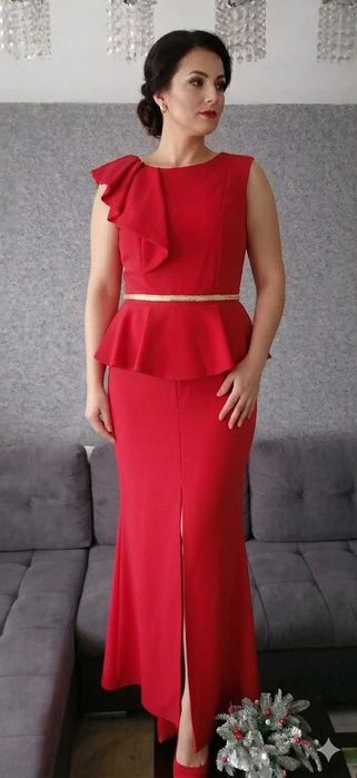 Rochie de ocazie stil sirenă