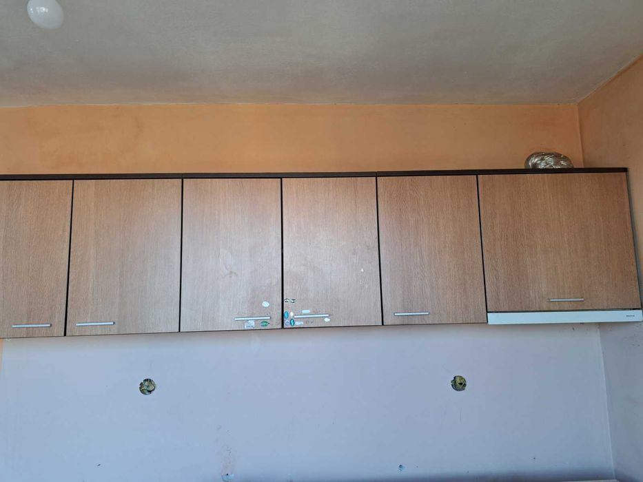 Мебели за кухня - шкафове