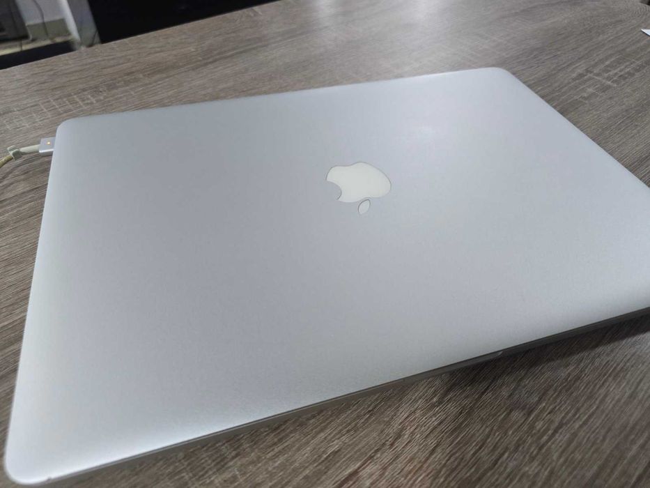 Macbook Pro 15“ retina (mid 2012)