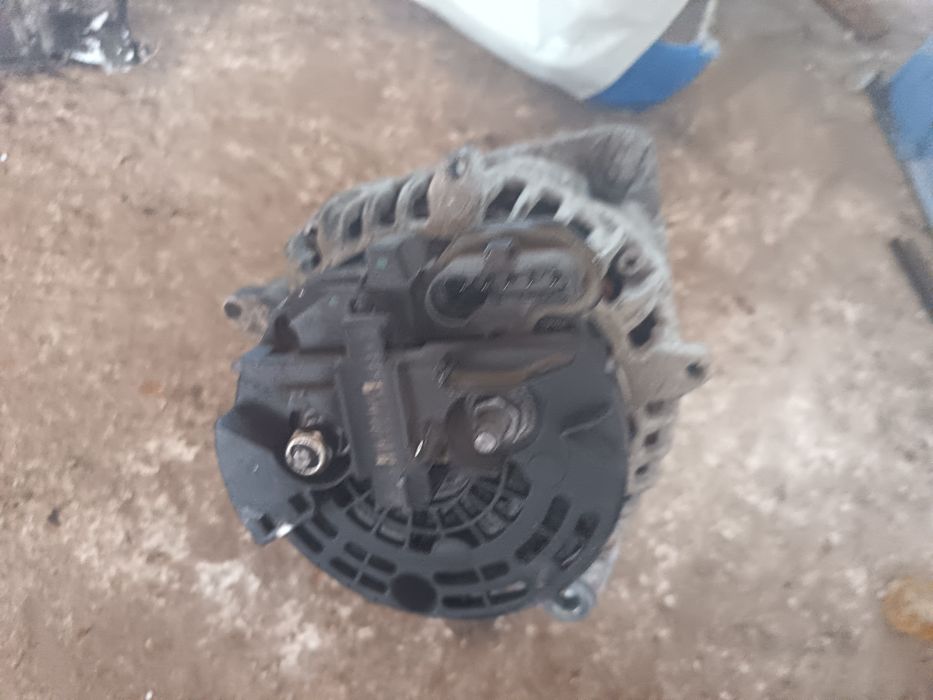 Vând alternator Man 18.440
