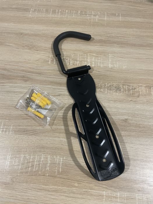 Suport prindere bicicleta / trotineta pentru perete