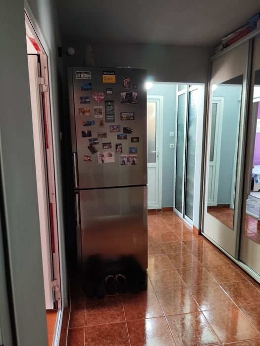 Vând apartament 2 camere
