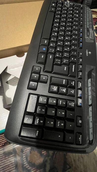 Клавиатура Logitech Wireless Combo MK330 черный