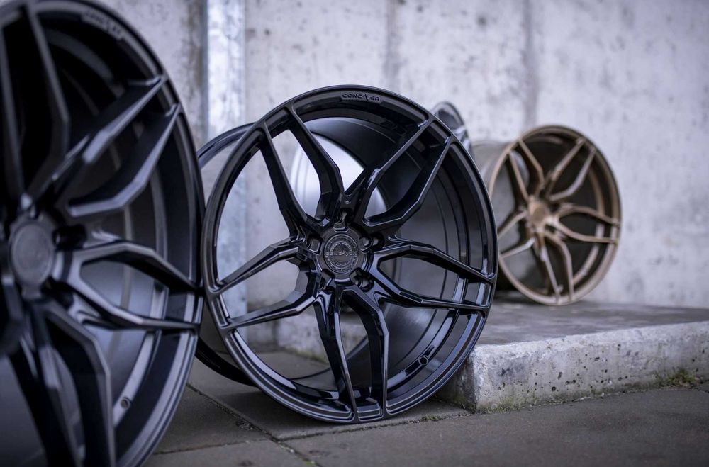Jante Concaver CVR3 pentru Ford Mustang / BMW M3 M4 M5 / Audi RS