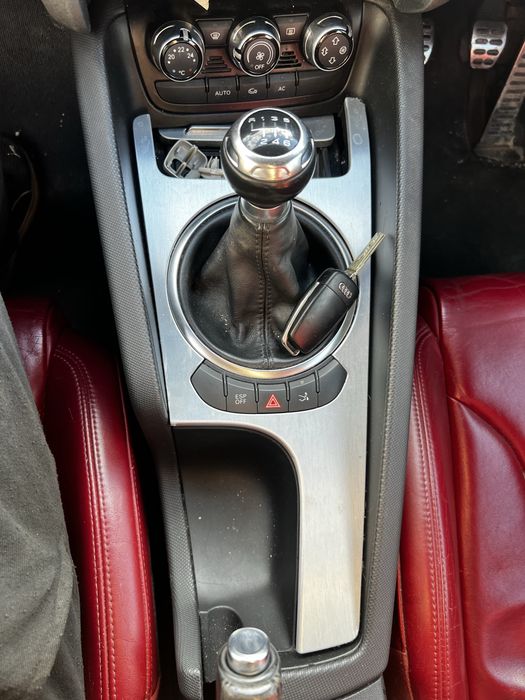 Vand/Dezmembrez Audi TT 2.0Tfsi 2011