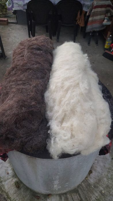 Vand lână prelucrată