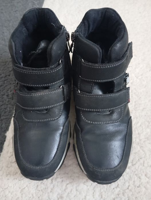 Продам ботинки демисезонные