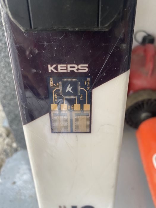 Ски Гигански слалом много запазени без забележки.