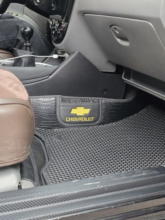 Полик для Авто .