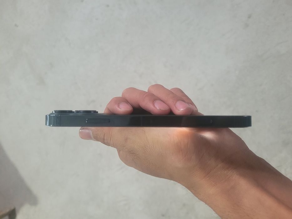 Iphone xr 13 pro korpus qo‘yilgan sotiladi