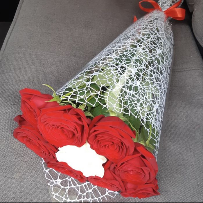 доставка цветов розы