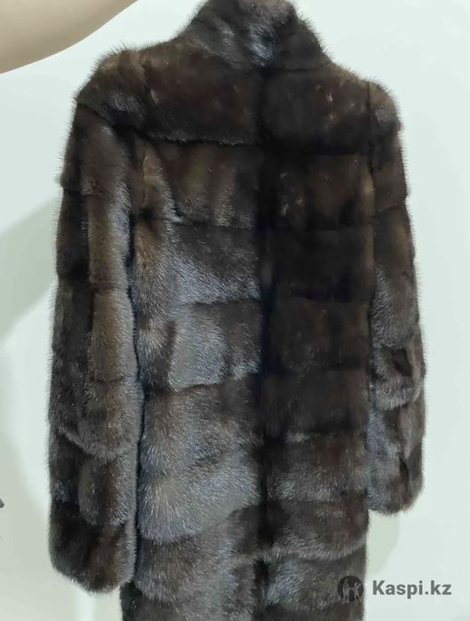 Продам норковую шубу