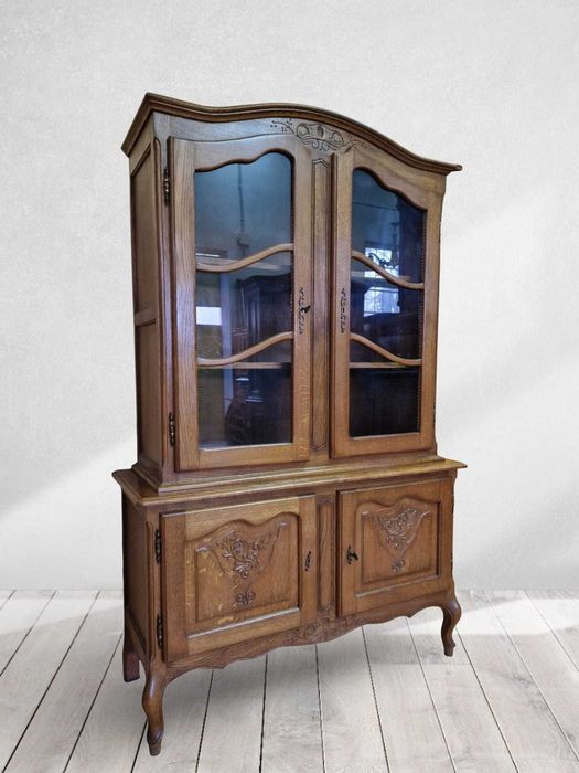 6 броя трапезни столове от масивен дъб и ратан в стил "ЛУИ XV"