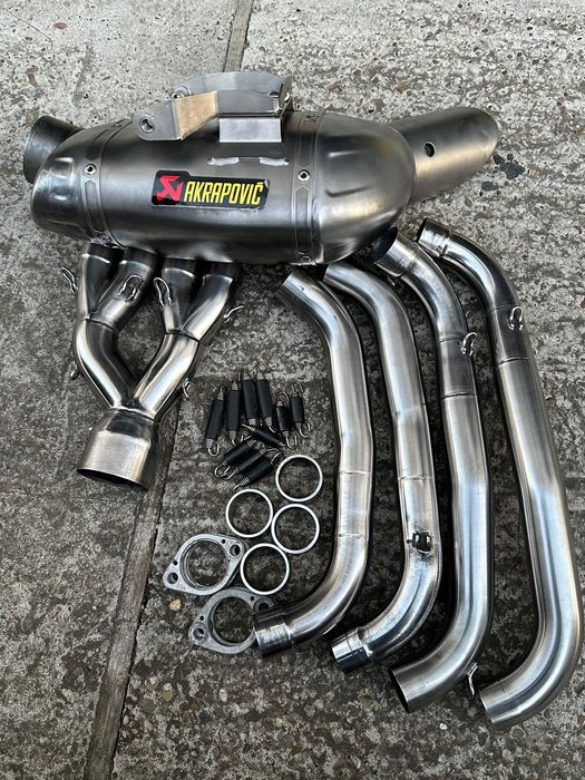 Akrapovic Full exhaust CBR650R/F, Delkevic ER6F/N, GSXR carbon, FZ6