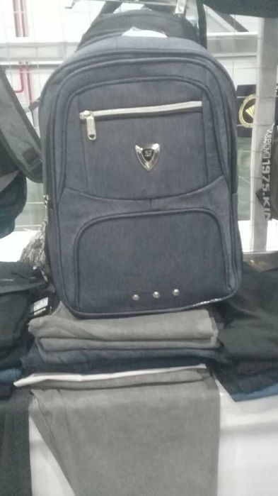 Рюкзак портфель школьный