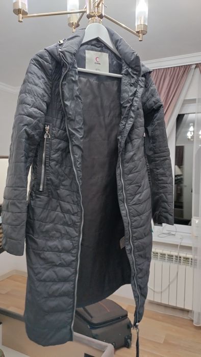 Продам осеннюю куртку