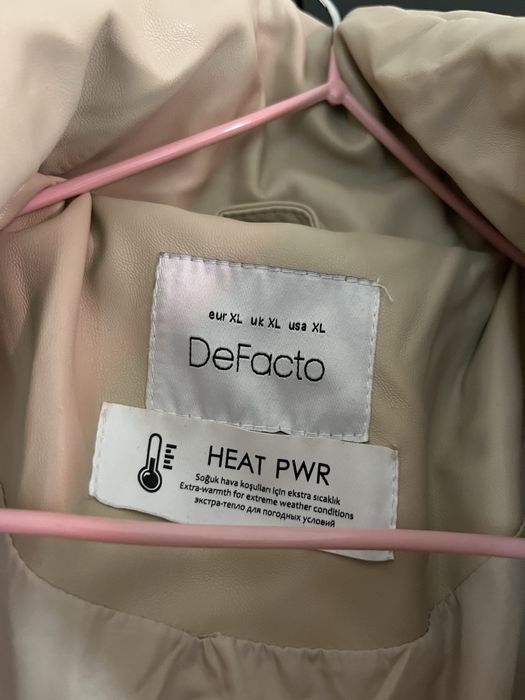 Продам зимний куртку размер 52,цена 5000