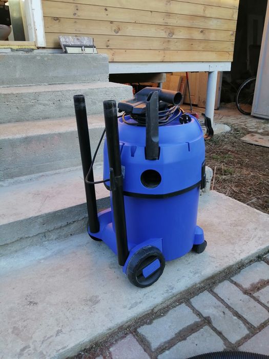 Aspirator Nilfisk Multi II 22
