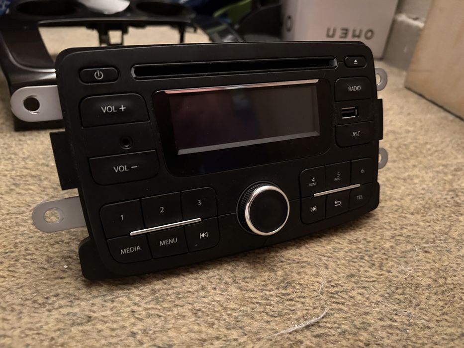 Casetofon cd player dacia