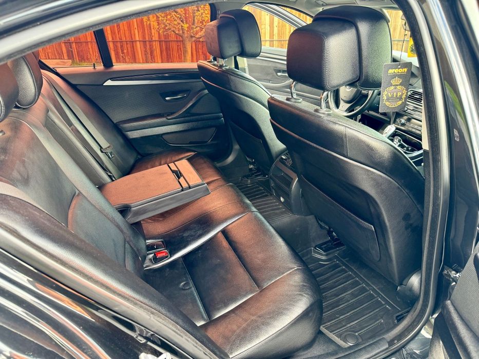 BMW Seria 5 F10 520D 184cp  Mpaket Proprietar