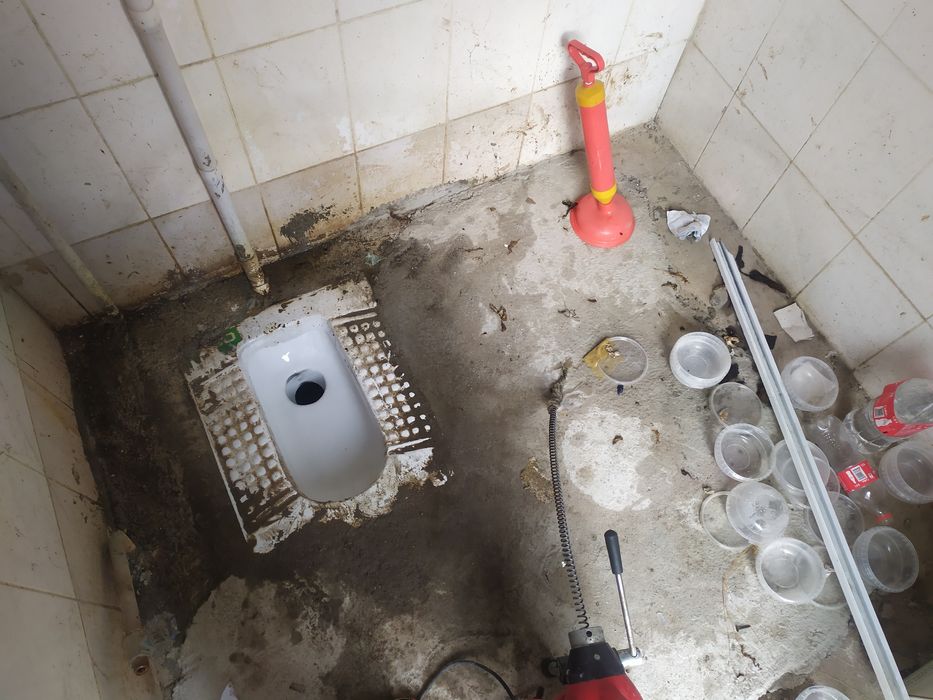 Чистка канализации засора с аппаратом 7/24сервисс