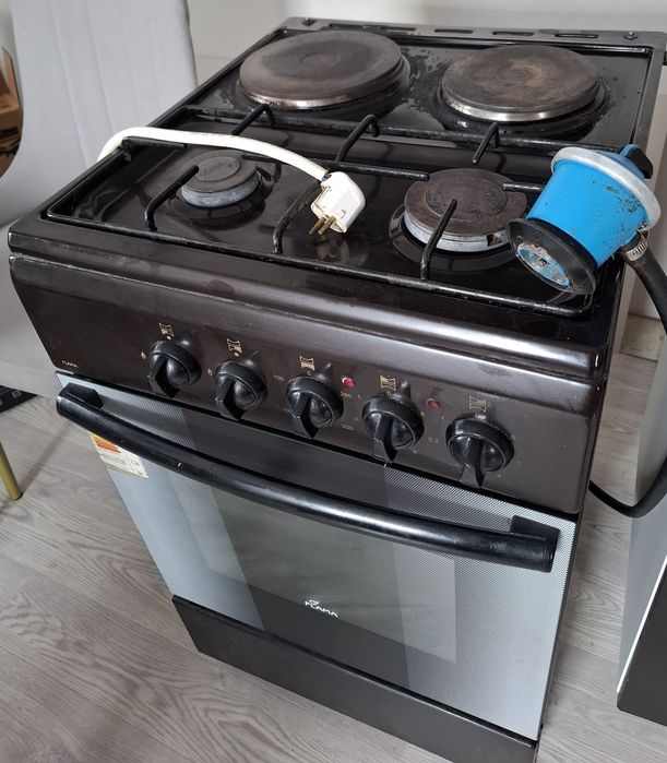 Срочно Продам плиту в рабочем состоянии