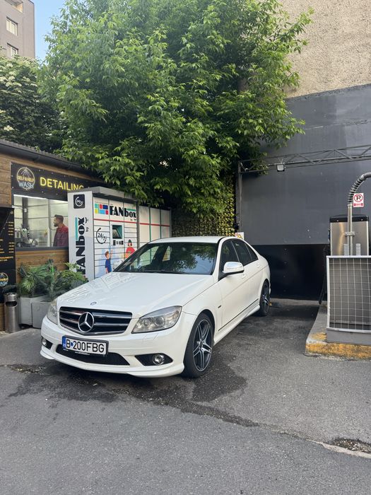 mercedes-benz clasa c