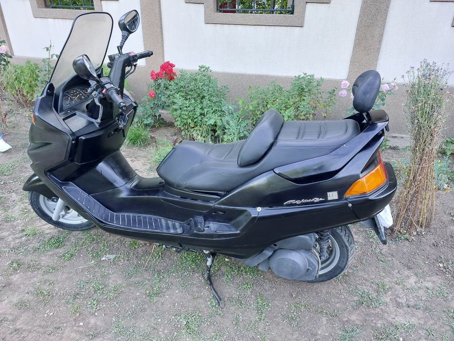 Vând Yamaha Majesty