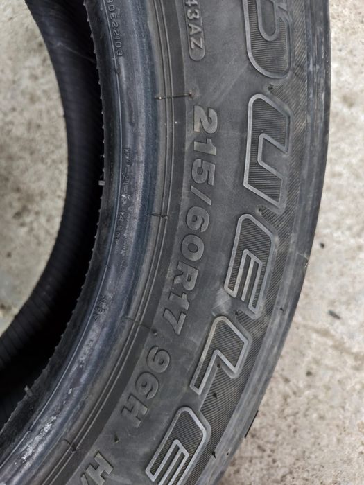 Продам летние шины 215/60/17