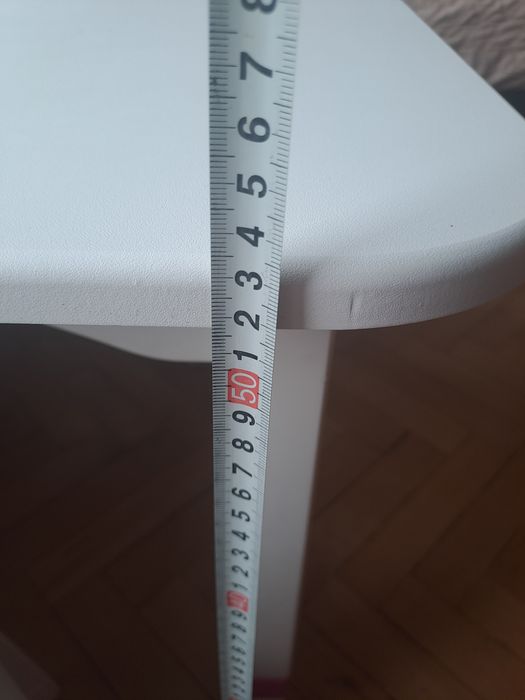 Детска маса с два стола