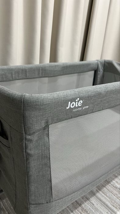 Манеж-кровать Joie Roomie Glide