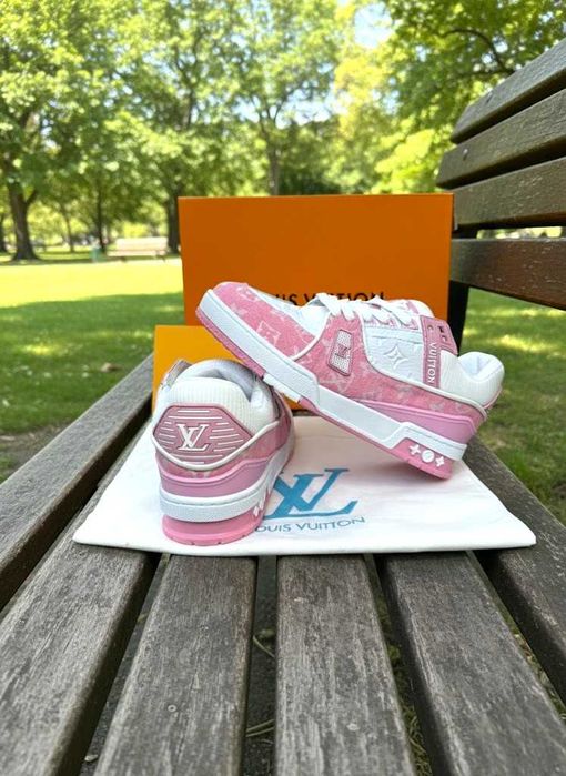 Louis Vuitton Roz Lv Trainers Premium - Model Fete