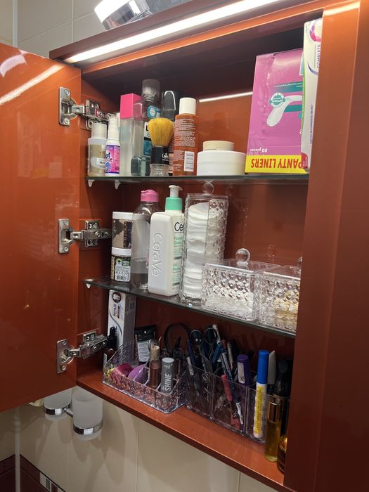 Мебели за баня. Комплект