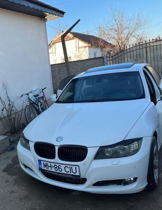 Bmw seria 3,an 2009 ,Schimb cu dubă