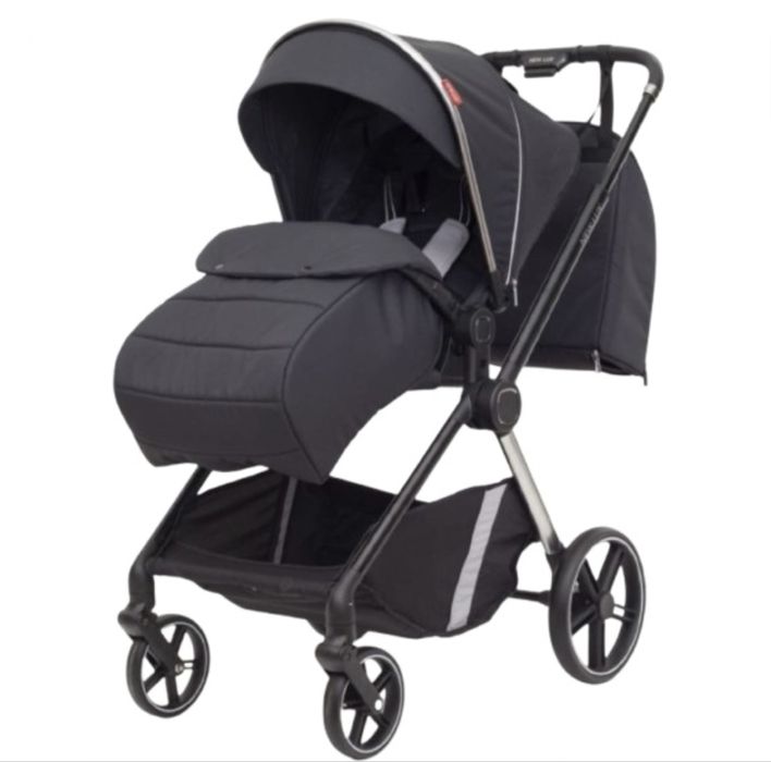 Коляска в отличном состояний