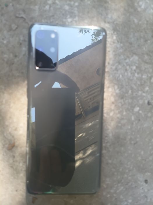 Samsung S 20 plyus