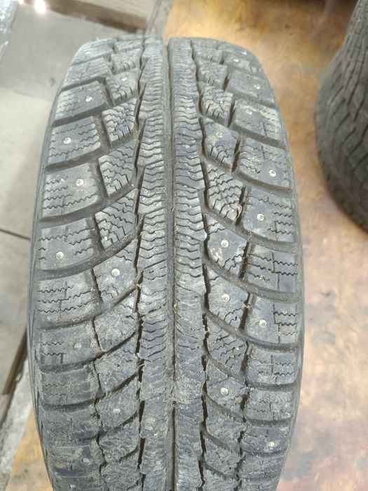 Шина зимняя одна штука 185/60 R14
