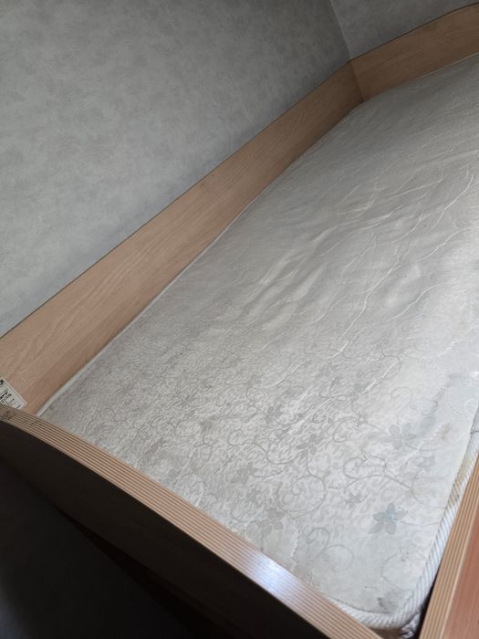 Продам детский гарнитур (модульная мебель)