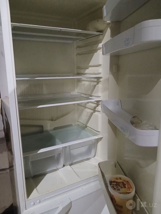 Продам холодильник INDESIT в хорошем состоянии