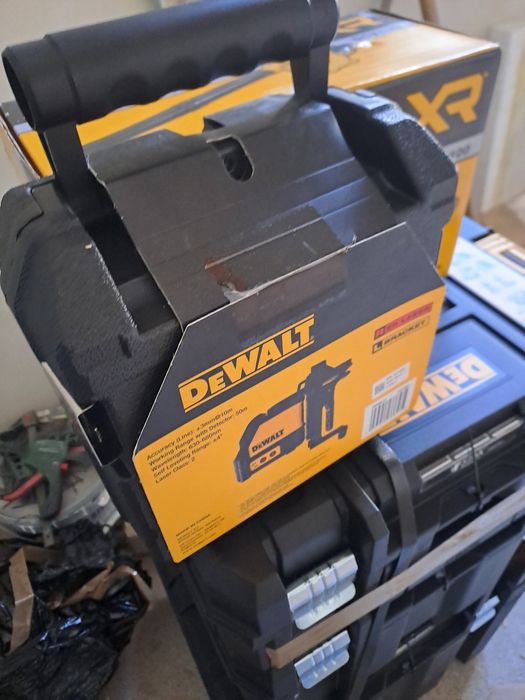 Laser dewalt nou