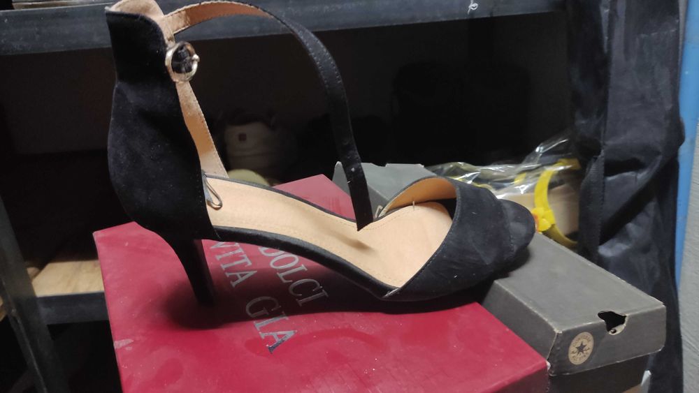 Обувь продам , босоножки