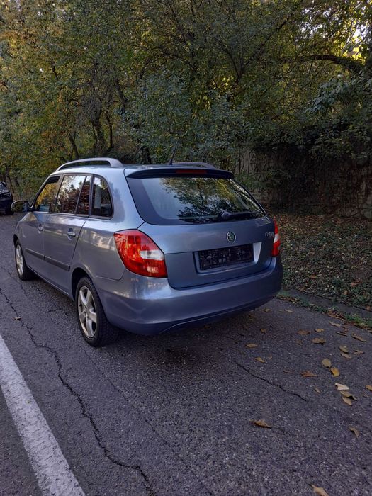 SKODA Fabia 2012 — imagine 4