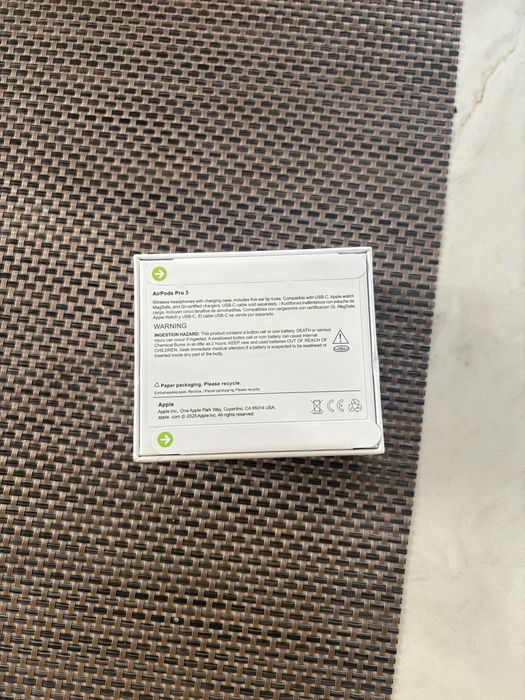 Vând AirPods Pro 3 – originale, noi, sigilate