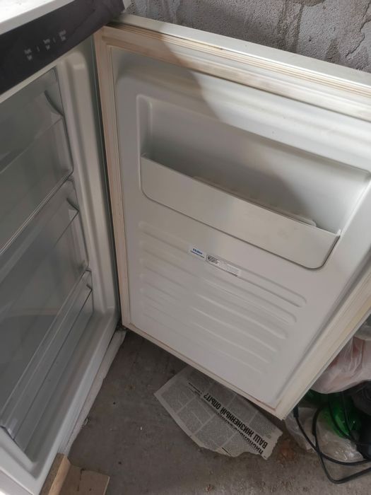 Продам морозильную камеру